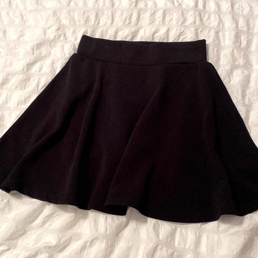 Black circle skirt